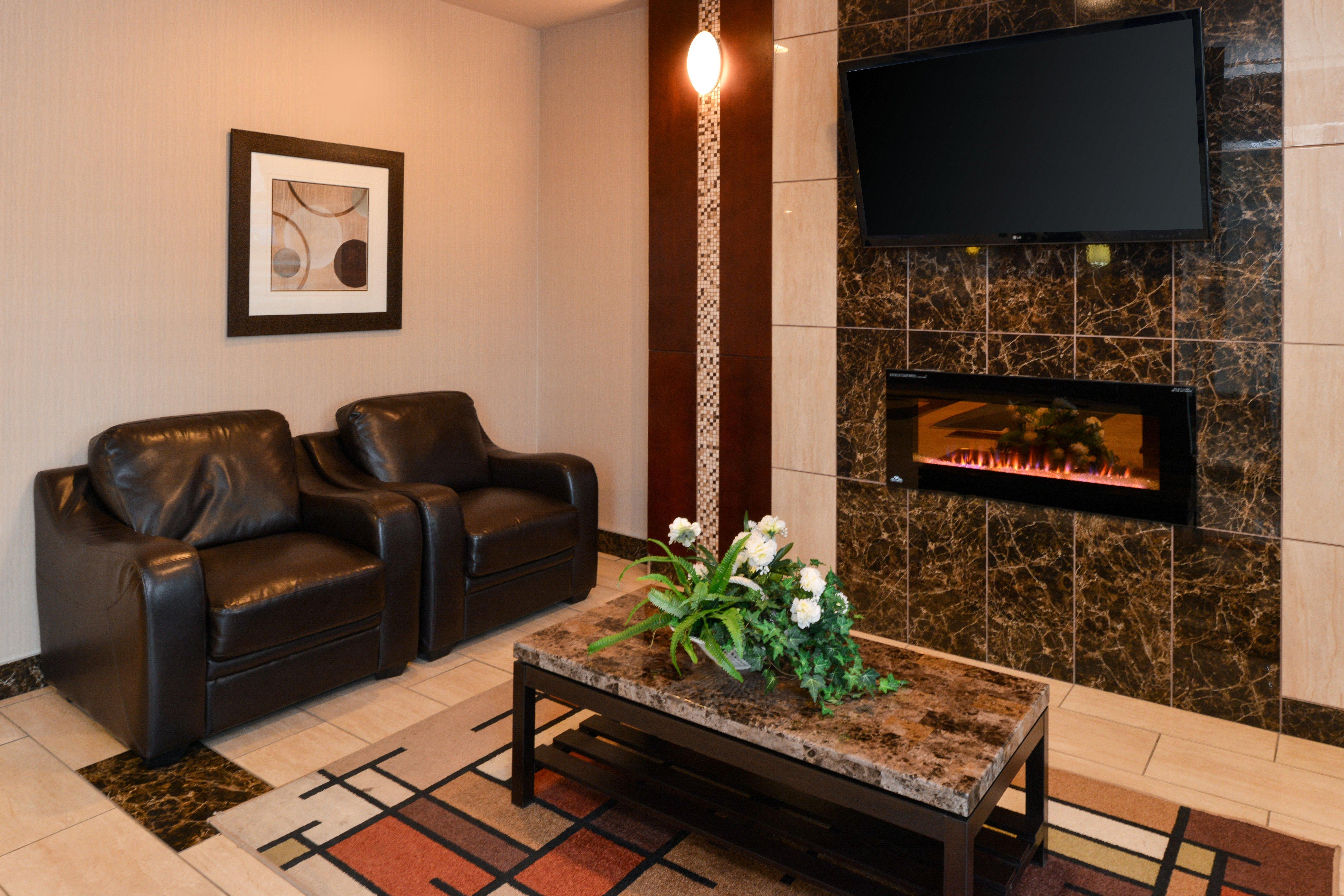 Holiday Inn Express Edmonton North By Ihg מראה חיצוני תמונה